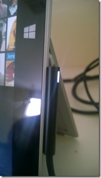 SurfacePro3PowerSupplyConnected SurfacePro3PowerSupplyConnected